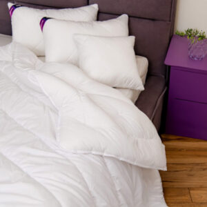 MIKROFIBRA poduszka pikowana extra antyalergiczna (zwiększona ilość wypełnienia)